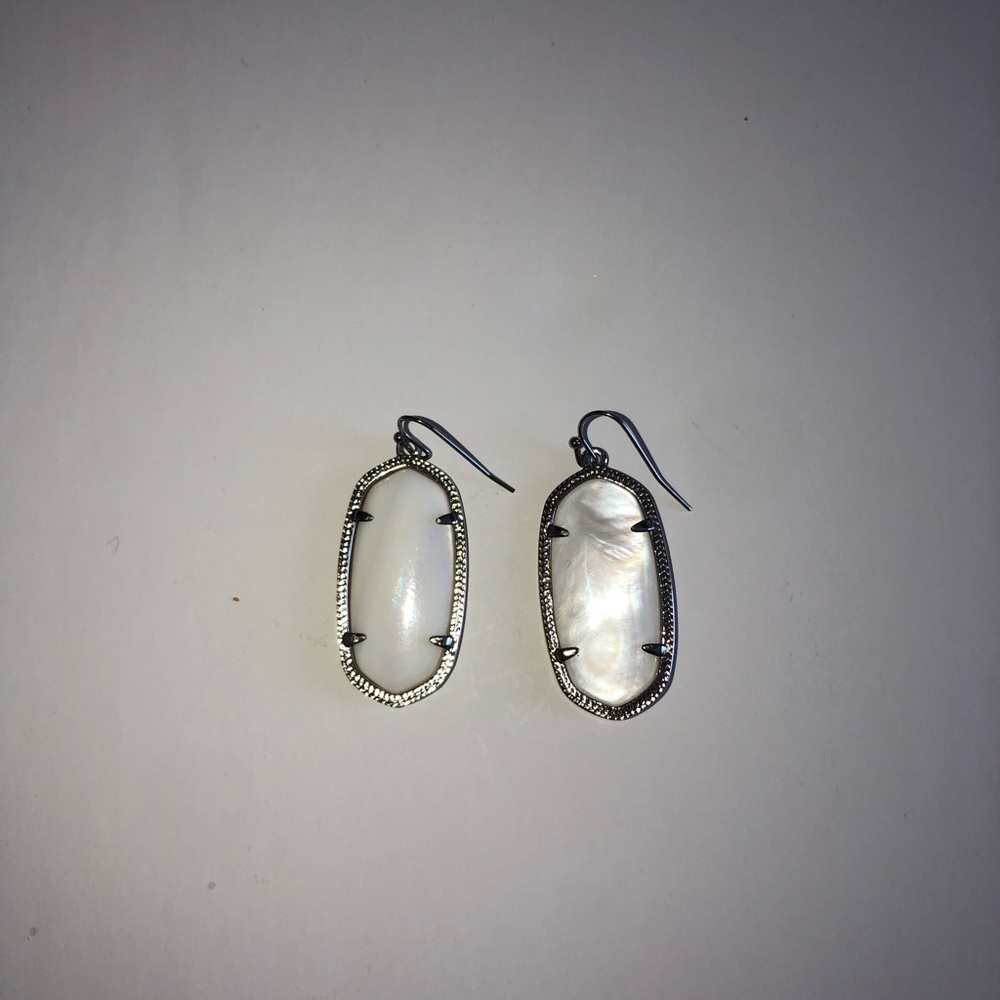 kendra scott earrings